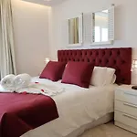 Apartment Fantastic In Front Of The Sea & Marina Estepona