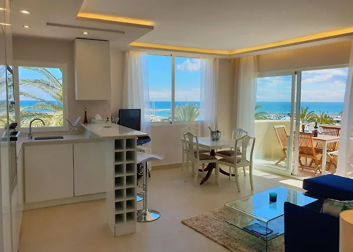 公寓 Fantastic In Front Of The Sea & Marina *