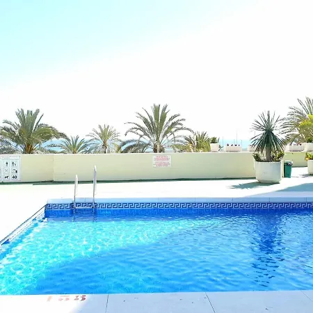 Fantastic In Front Of The Sea & Marina * Estepona