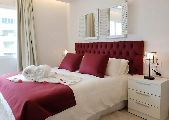 Apartment Fantastic In Front Of The Sea & Marina Estepona