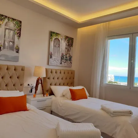 Fantastic In Front Of The Sea & Marina Apartment Estepona