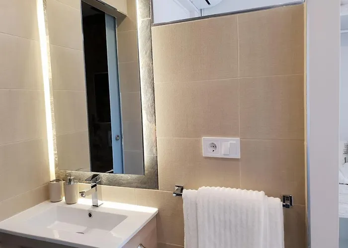 Fantastic In Front Of The Sea & Marina